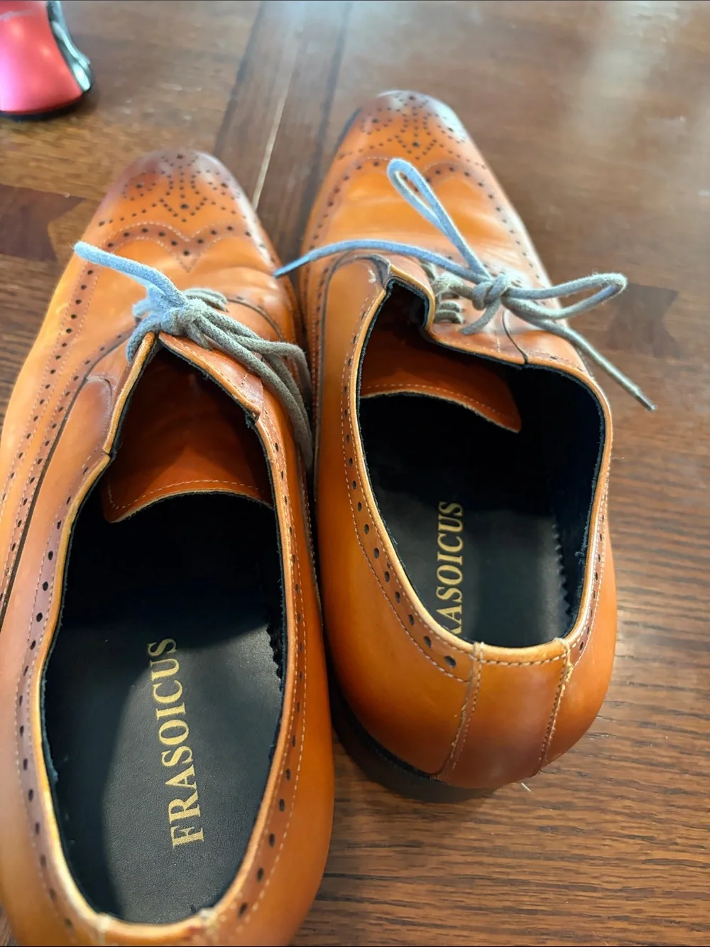 Men's Wingtip Brogue Derby Shoes in Cognac Leather
